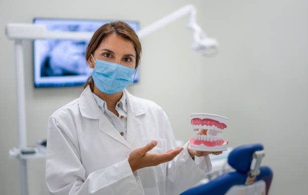 Best Broken or Cracked Tooth Emergency Dentist in Galena, IL
